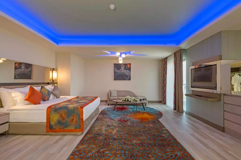 هتل رویال سگینوس آنتالیا